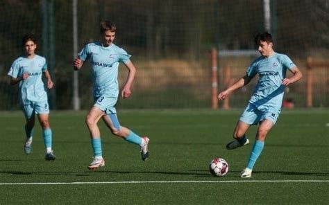 Centralna Liga Juniorów U17 i U15 Wysokie zwycięstwo Stali Rzeszów U17