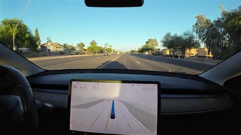 Tesla Fsd Encounters No Traffic On Unprotected Left Turn Youtube