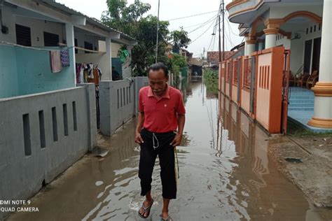 Bpbd Lebak Minta Warga Waspadai Longsor Dan Banjir Antara News