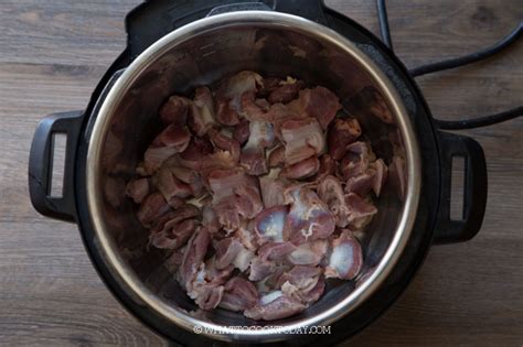 How To Pressure Cook Chicken Or Turkey Gizzards What To Cook Today