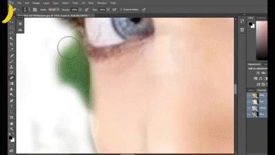 Amateur Graphic Designer On Make A