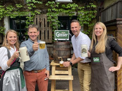 Eröffnung des Welser Gösser Gastgartens Wels Wels Land