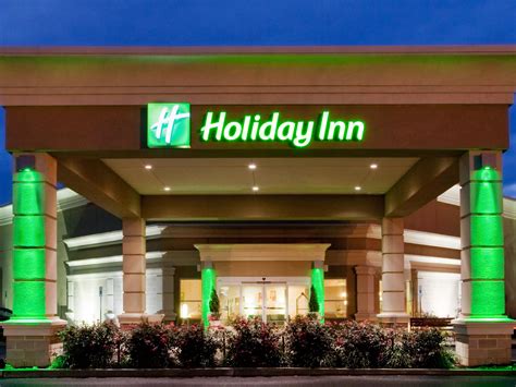 Hotel in Martinsburg | Holiday Inn Martinsburg Hotel