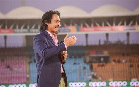 Former Pakistan Skipper Ramiz Raja Formally Elected As Pcb Chairman