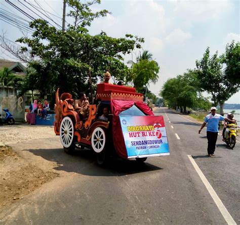 Lomba Mobil Hias Se Kecamatan Paciran Atmago