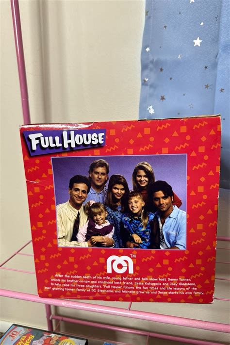 FULL HOUSE - STEPHANIE AND DJ DOLL* – Nostalchicks