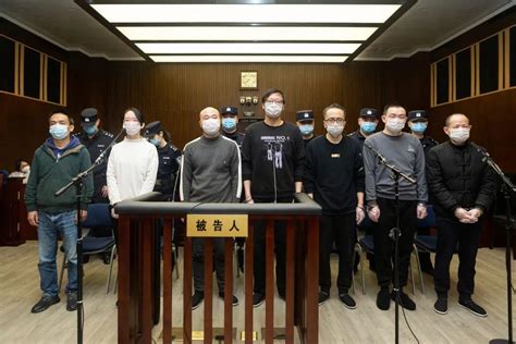 独家 600亿“证大系”集资诈骗案开审，实控人戴志康当庭否认集资诈骗澎湃号·媒体澎湃新闻 The Paper