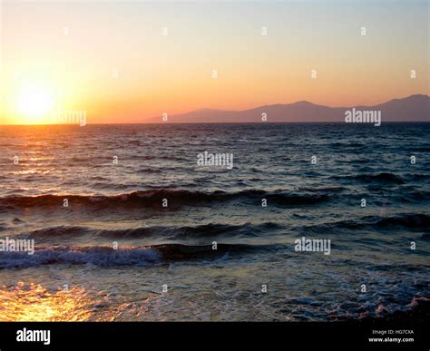 Mykonos beach party hi-res stock photography and images - Alamy