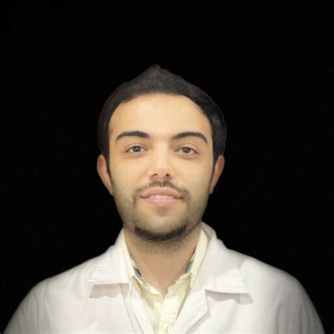 Ermia Mousavi Mohammadi Resident Mashhad University Of Medical