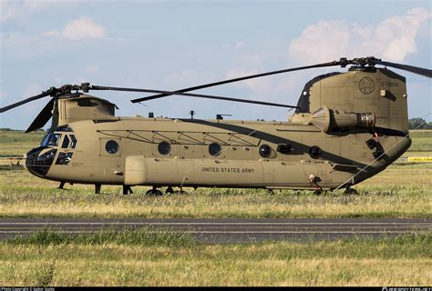 18 08134 United States Us Army Boeing Ch 47f Chinook Photo By Gabor