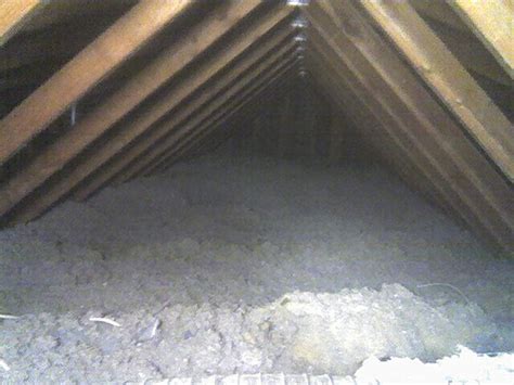 Cellulose Insulation - DIY and Repair Guides