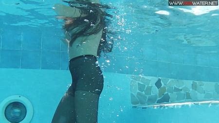 Diana Kalgotkina Pt UnderWaterShow With Dildo Pics XHamster