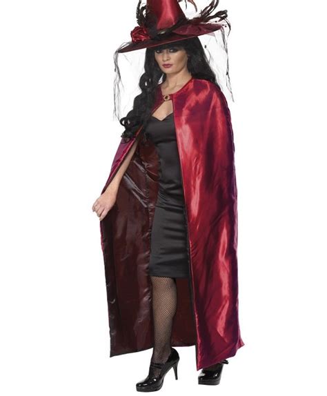 Red Witch Cape Kostume Room