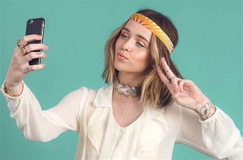 How To Beauty Hack Your Way To A Better Selfie Nylon