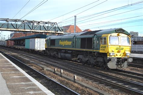 Freightliner Class 66 5 66590 Doncaster Freightliner Cla… Flickr