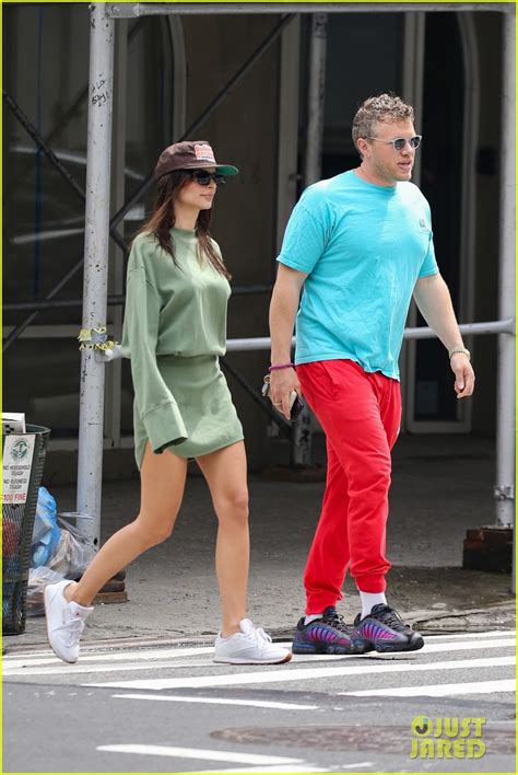 Emily Ratajkowski Sebastian Bear Mcclard Couple Up For Morning Walk