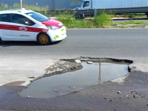 Reportan Enorme Cr Ter Y Fuga De Agua En Carretera Veracruz Xalapa