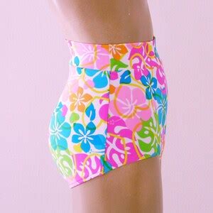 High Waisted Bikini Bottom And Retro Bandeau Top Swimsuit In Maui White