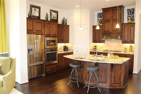 Kitchen Cabinet Doors In Knotty Alder Alder Kitchen Cabinets Alder