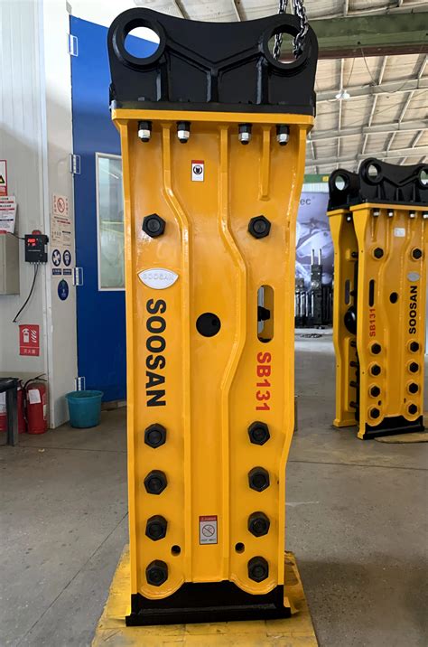 Soosan Hydraulic Breaker Model Sb131 Top Type Buy Soosan Breaker