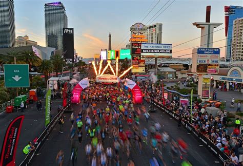 RESULTS Rock And Roll Las Vegas Running Series 2025 Photos