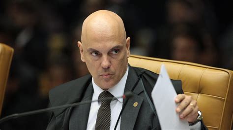 Bolsonaro Envia Ao Senado Pedido De Impeachment De Alexandre De Moraes