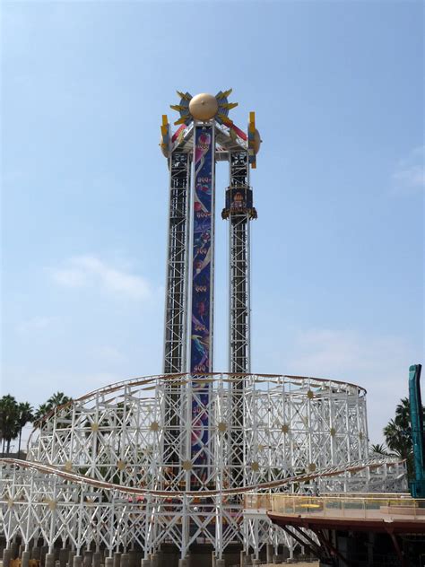 The Maliboomer From The Golden Zephyr Disney S California Flickr