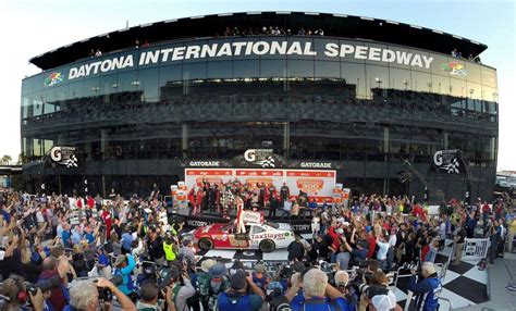 Today's Daytona 500 schedule, TV, live leaderboard, lineups - cleveland.com