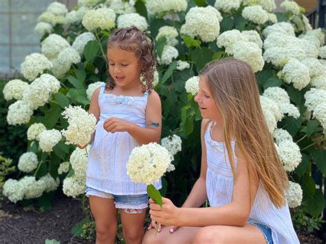 Alanna And Brooklyn Orton Flower Girl Dresses Flower Girl Girls Dresses