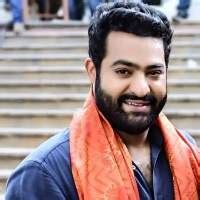 Fans Meet Jr Ntr At Janatha Garage Shoot M News