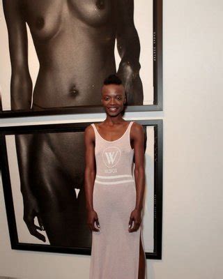 Naked In A Museum Porn Pictures Xxx Photos Sex Images Pictoa