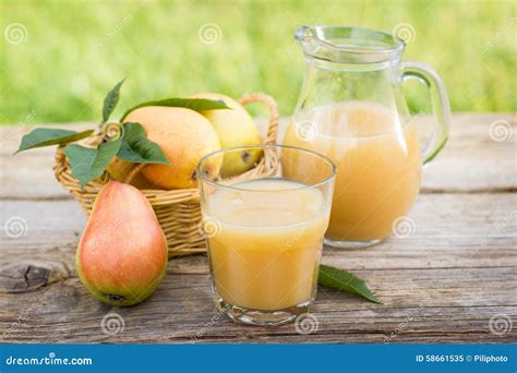 Pear Juice In The Glass Stock Image Image Of Ripe Green 58661535