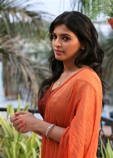 Sanchita Shetty Hot Leaked Images Navel Pics HD Photos