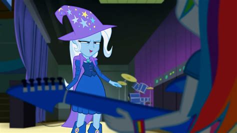 Safe Screencap Rainbow Dash Trixie Equestria Girls G