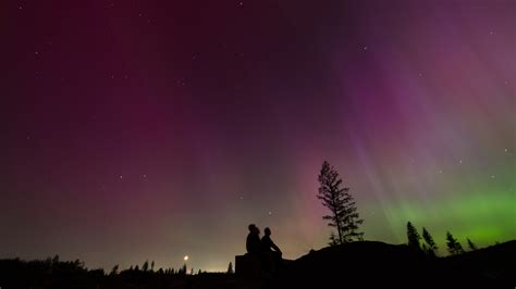 peak northern lights activity  occur abc los angeles