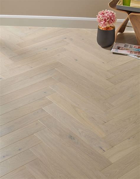 Bayswater Herringbone Cappuccino Oak Brushed And Lacquered Engineered Wood Flooring Direct