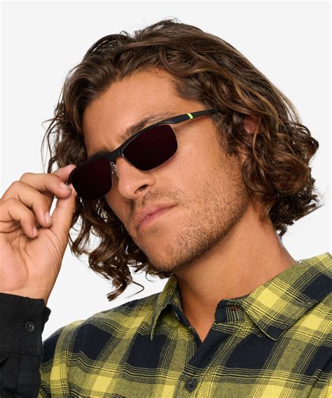 Yard - Rectangle Matte Black Frame Sunglasses For Men | Eyebuydirect