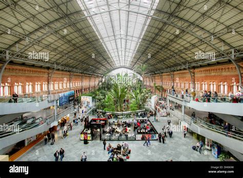 Atocha Madrid Hi Res Stock Photography And Images Alamy