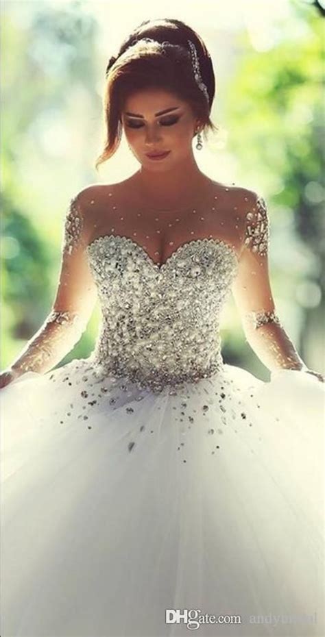 2015 Long Sleeve Wedding Dresses With Rhinestones Crystals Backless