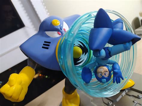 monika toys mega man  air man resin statue   gaming video