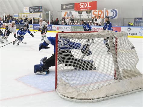 Erneuter Derbysieg Rittner Buam jubeln in Sterzing Südtirol News