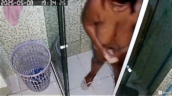 Camera Escondida Grava Vizinha Gostosa E Gordinha Se DEPILANDO SUA GRANDE BUCETA XVIDEOS