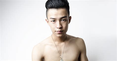 Asian Nice Guy Naked 体育会系の男たち Big Cock