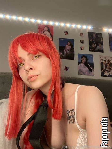 Mermaids Kiss Nude Leaks Photo 11654423 Fapopedia