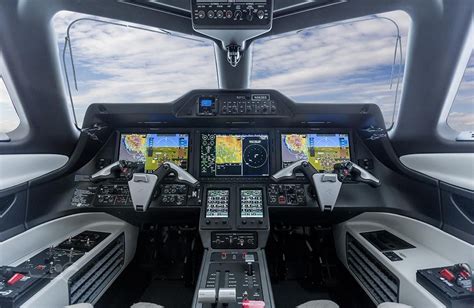 2020 Embraer Phenom 300e 50500563