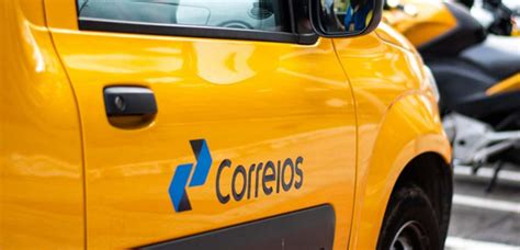 Correios Deixam De Coletar Roupas Para O Rs Gua E Comida S O