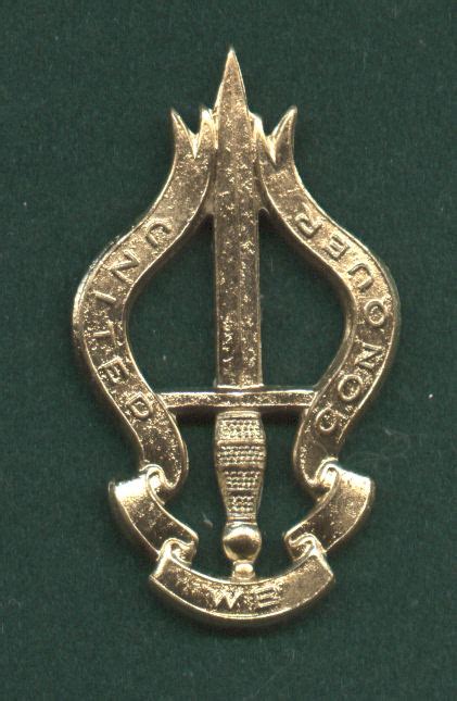 L Armee Belge Belgium Army Badges