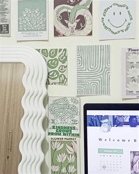 Aesthetic Green Desk Setup | Green aesthetic, Green desk, Flower market