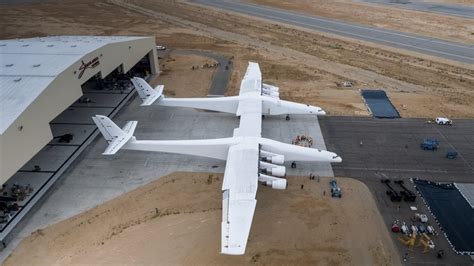 Stratolaunchs Massive Twin Fuselage Aircraft Fires All Of Its 6 Engines