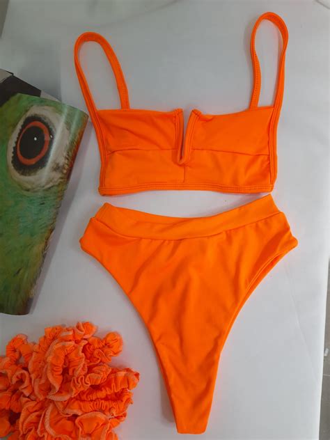 Biquini Aro V Com Calcinha Hot Pants Laranja Neon Booh Brasil Loja De Roupas E Biquinis